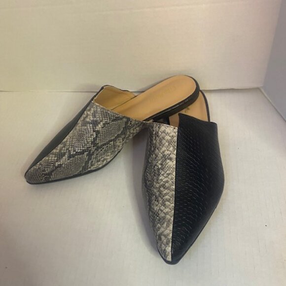 CicoMuin two-tone black and snakeskin pointed-toe mule flats, size 7 - Picture 2 of 5